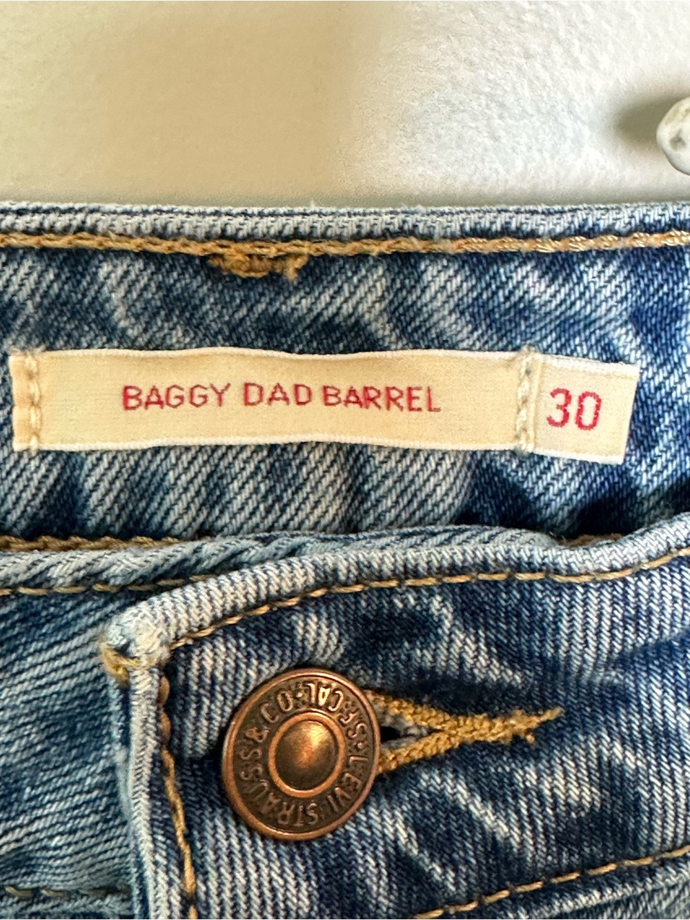 NWT Levis Premium Baggy Dad Barrel Jeans Classic Blue Denim - Picture 7 of 14